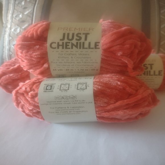 NWT Just Chenille Yarn Salmon Lot of 4 skeins - Picture 4 of 4